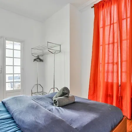 Апартаменты Chatelet Les Halles Superb *